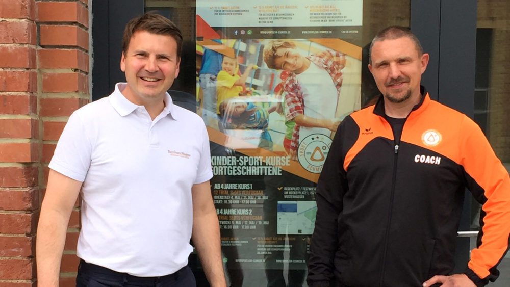 Bernhard Wagner und Stephan Krause beim 1. persönlichen Treffen zur Fußballjugend-Akademie in Berlin